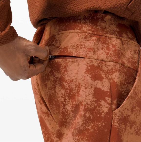 Lululemon City Sweat Jogger 29" *French Terry size L BNWT - Picture 5 of 10